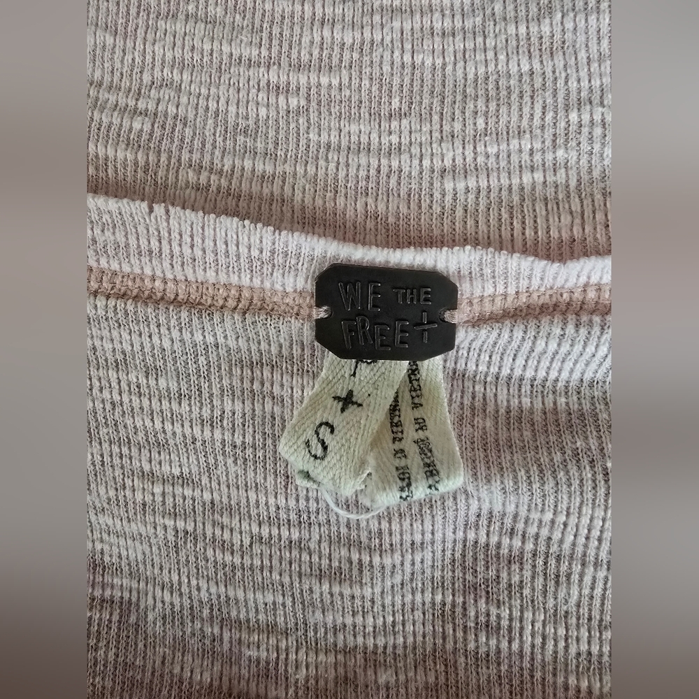 Free People Womens Small Light Pink Off The Shoulder Sweatshirt Top - Picture 7 of 7